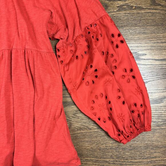 Torrid Blouse Womens 4 Red Peplum Long Sleeve Eyelet Boho Tunic Top Plus Size - Picture 3 of 8